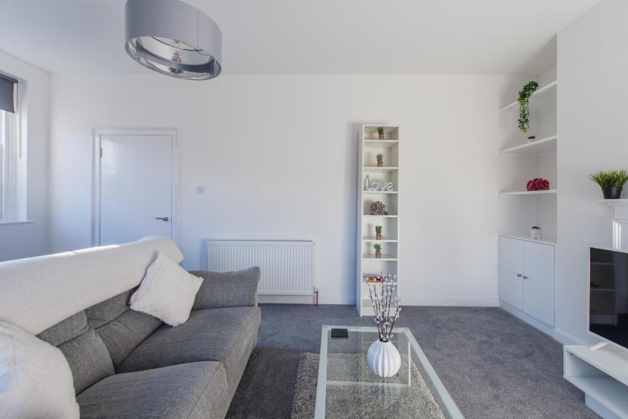 Luxe Maisonette- Parking, 4K Tvs, Leds, Local Snacks And More! Bath Exterior foto